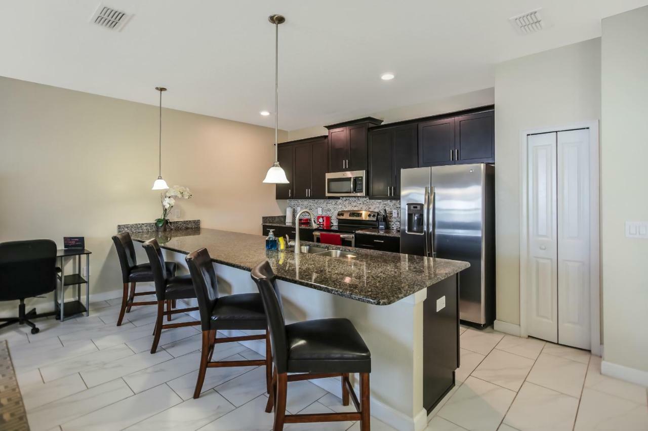 C - New 4 Bedroom Home - 5 Miles To Disney - Free Water Park - Private Pool Kissimmee Exterior foto