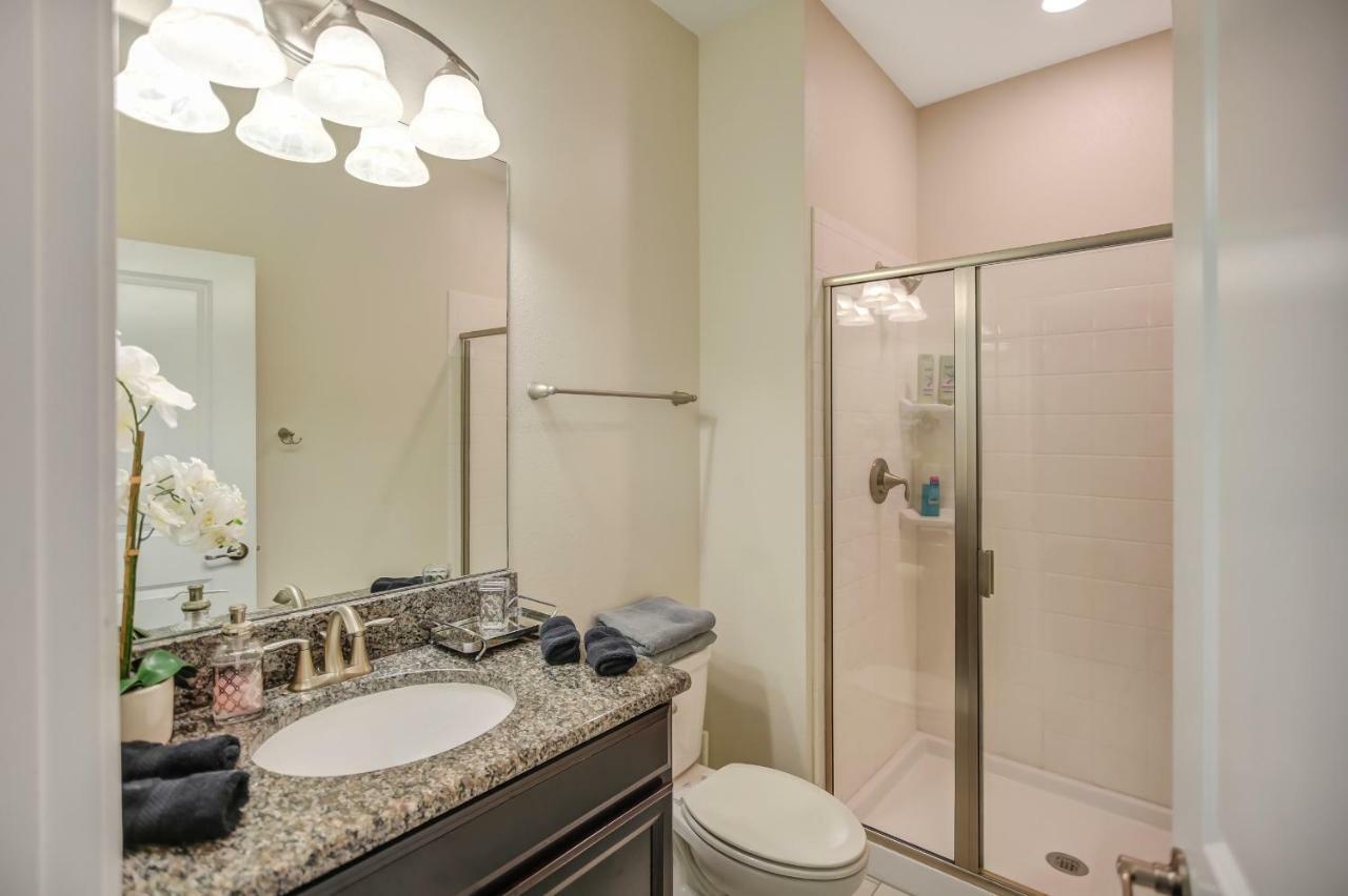 C - New 4 Bedroom Home - 5 Miles To Disney - Free Water Park - Private Pool Kissimmee Exterior foto